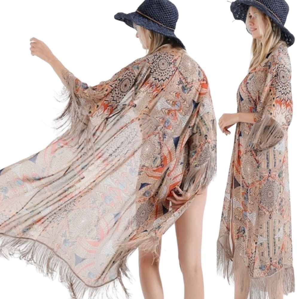 🆕🎉HP!🎉🌙Boho Fringe Kimono🌙